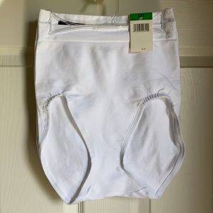 💜 Tummy Solutions Shapewear 2pk size L (NWT)